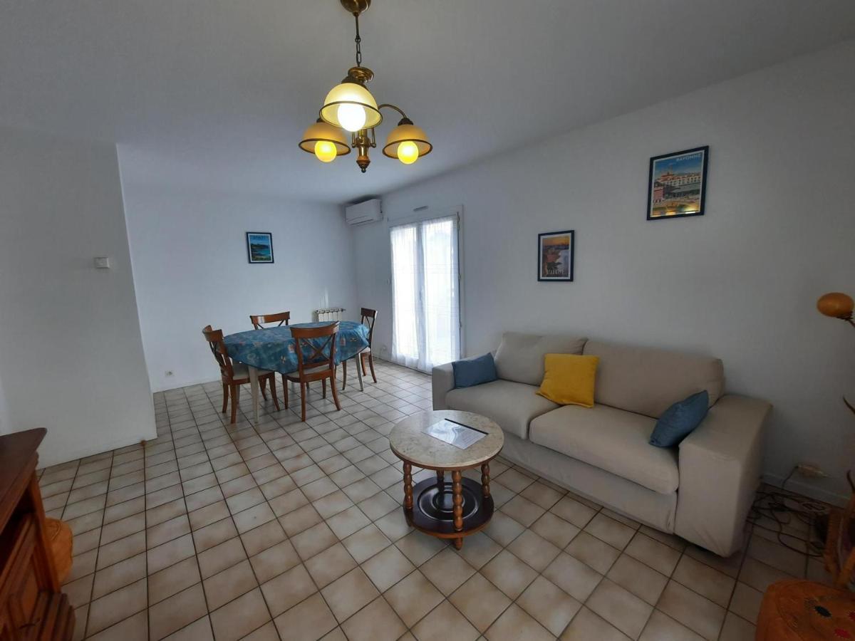 Duplex T3 Avec Terrasses Et Parking, Proche Plages Et Commerces A Anglet - Fr-1-239-859 Экстерьер фото